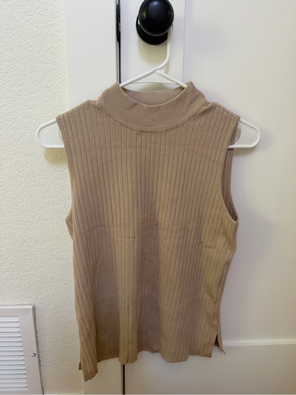 Marled Ribbed Mock Neck Tank Top - Taupe